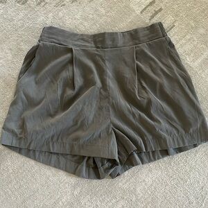 Small olive green boutique shorts